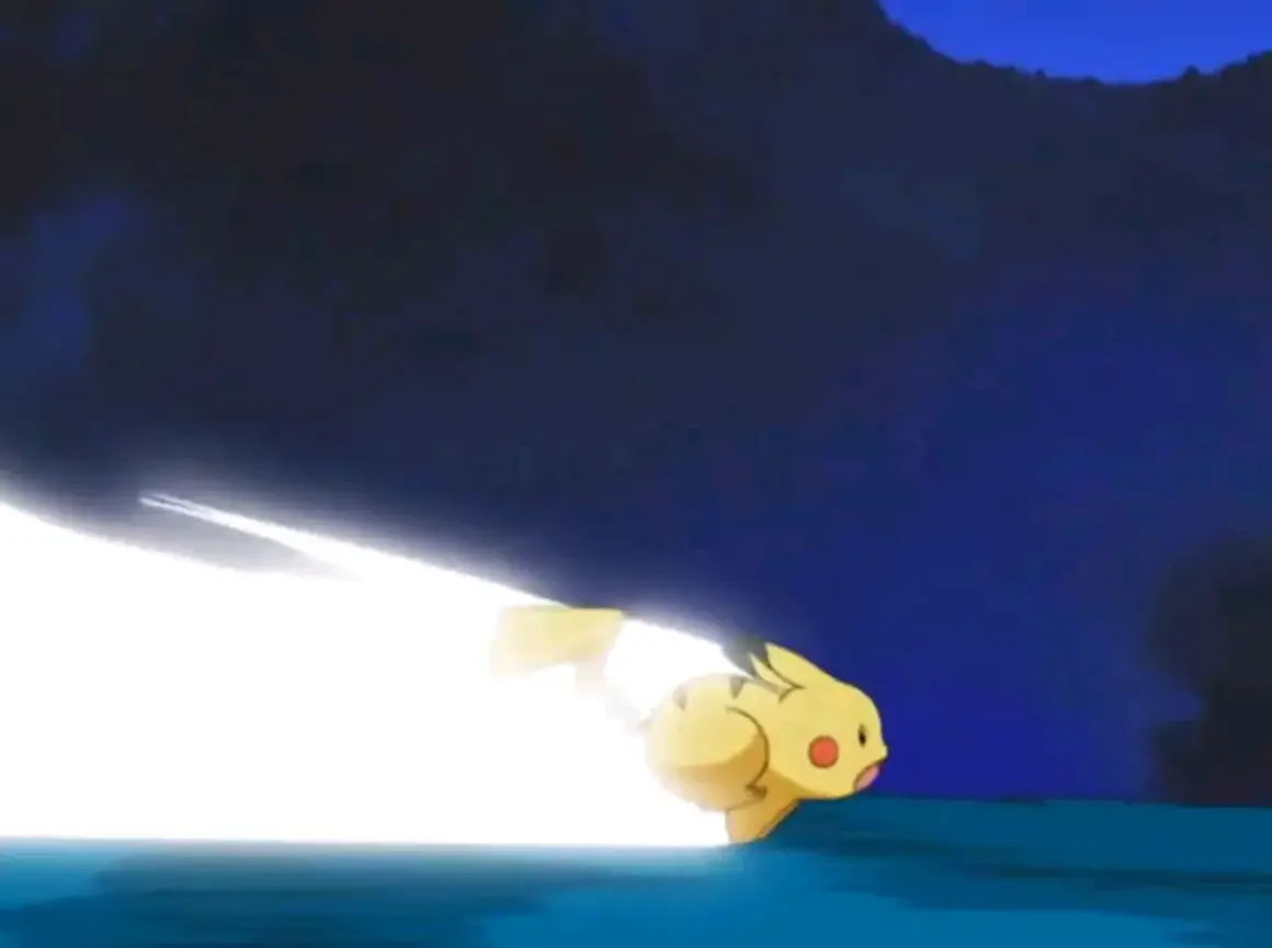 Pikachu biegnie, zostawiając za sobą błyskawicę niczym kamień piorunowy.
