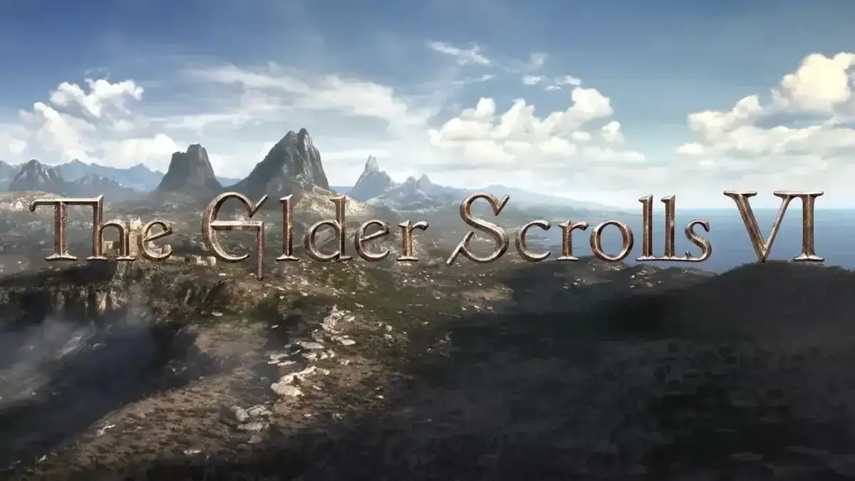 Krajobraz z gry The Elder Scrolls VI, z górami i morzem w tle.
