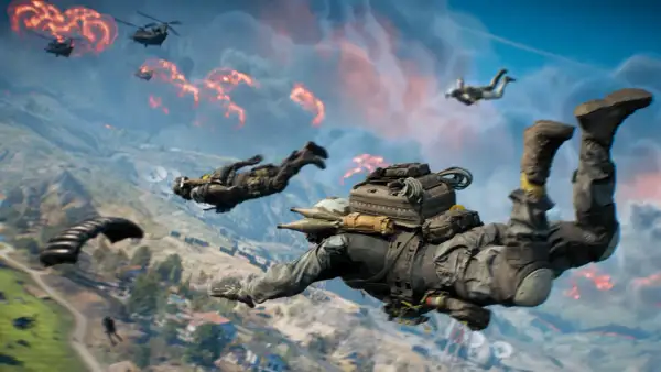 Żołnierze skaczą ze spadochronami nad płonącym polem bitwy. To intensywny battlefield battle royale.